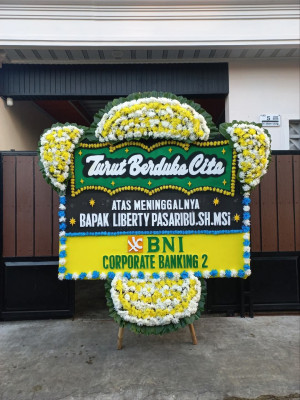 Papan Bunga Duka di Rum