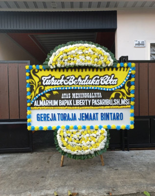 Papan Bunga Duka di Rum